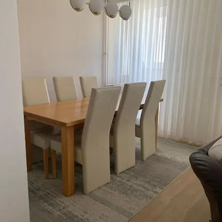 Amber By The River Apartamento